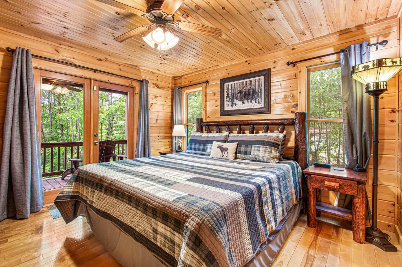 Incredible Views! - Pet Friendly - Aska Adventure Area - Bearfoot Bungalow Blue Ridge Kültér fotó