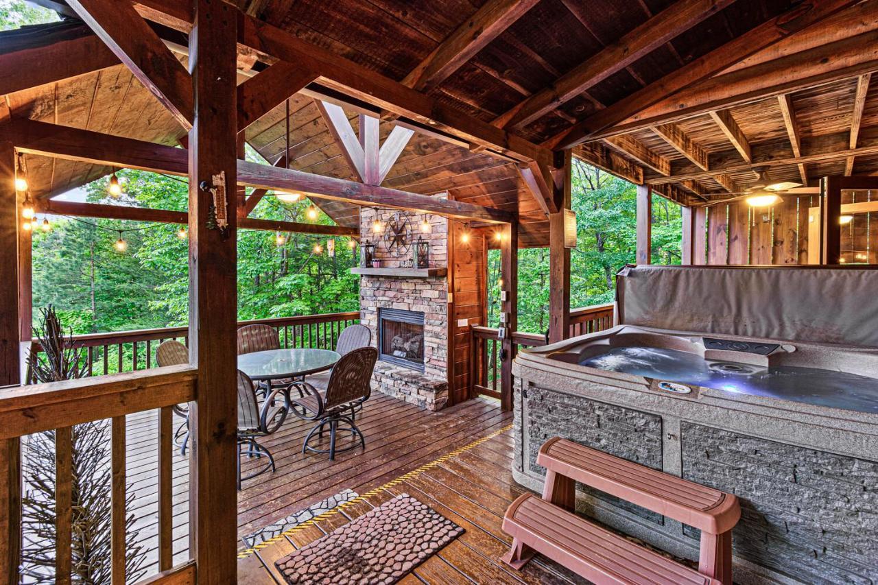 Incredible Views! - Pet Friendly - Aska Adventure Area - Bearfoot Bungalow Blue Ridge Kültér fotó